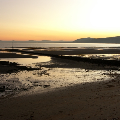 Identifying sustainable coastal defences for Colwyn Bay Waterfront Development